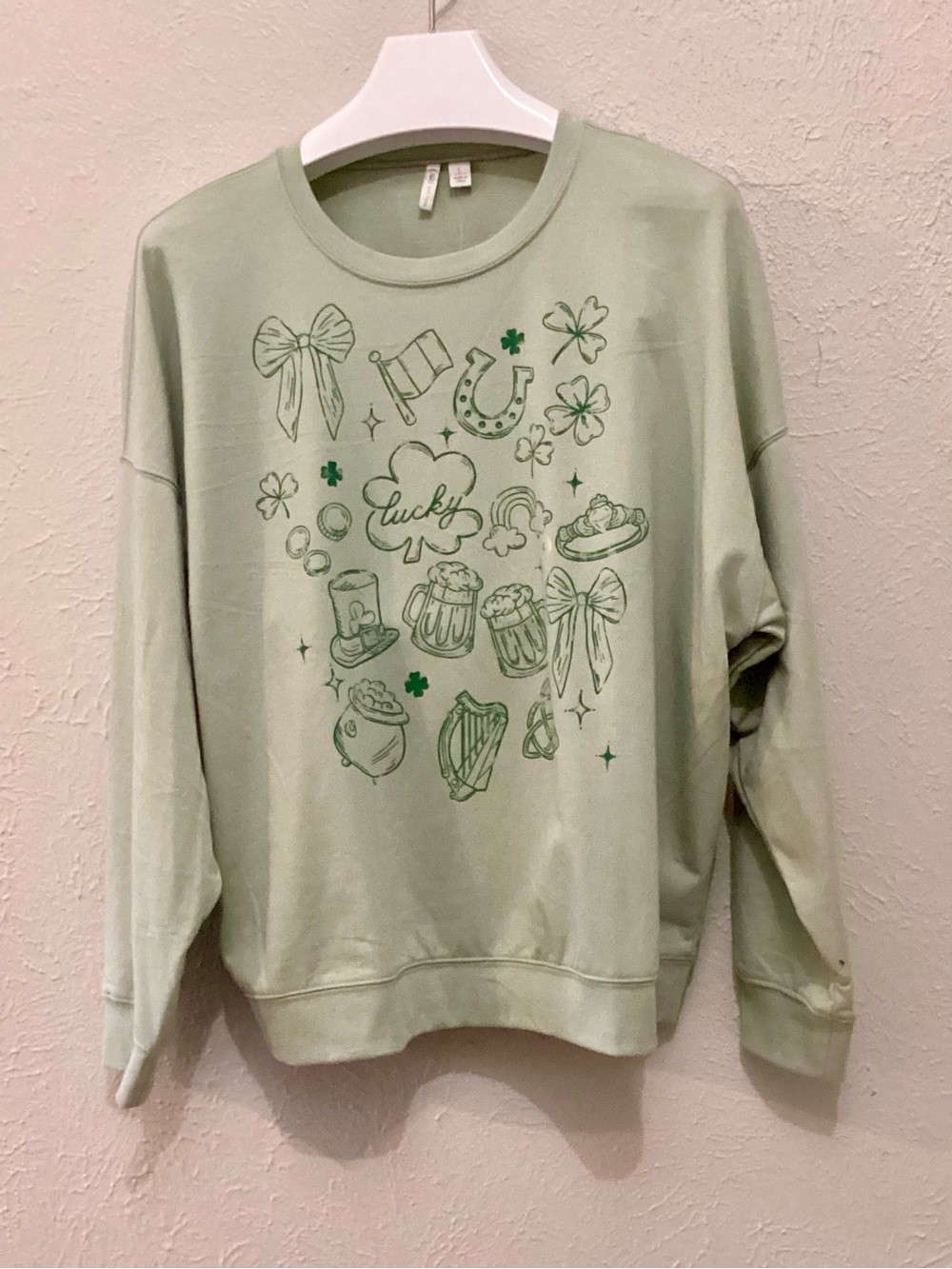 🆕 Cato Light Green 'Lucky' Graphic Sweatshirt